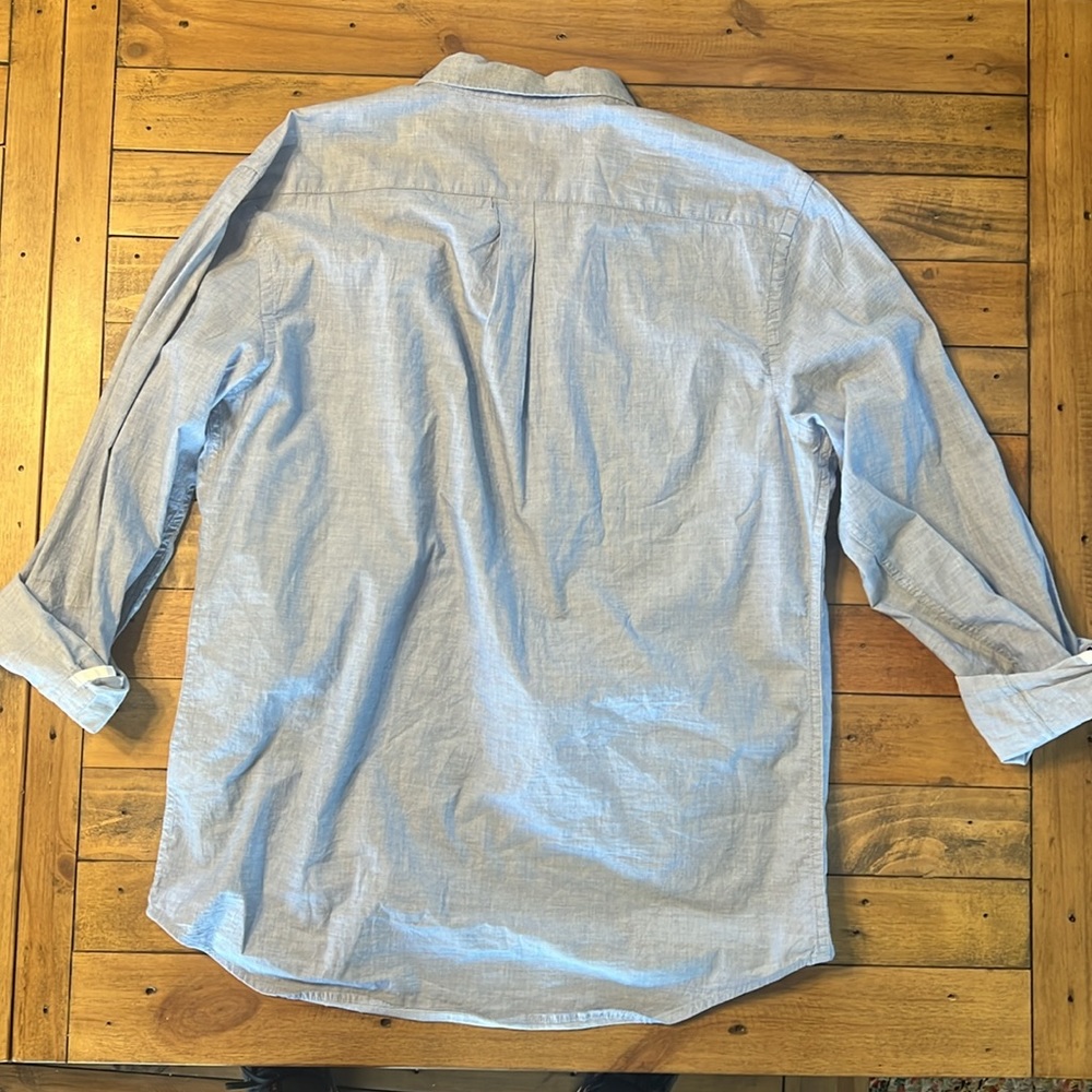 Men’s Old Navy button up shirt - Picture 4 of 4